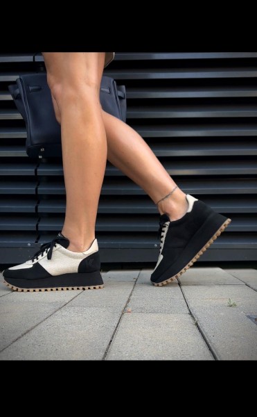 MOMMY SHOES